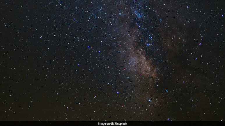 Astronomers Spot Massive Exoplanet Orbiting In Habitable Zone Of Extremely Hot Star