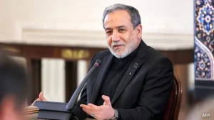 Iran's top diplomat insisted on Sunday that there would be no military solution to the United