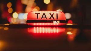 Delhi Cab Driver Inflates Airport Ride Fare Using Fake Screenshot — "Beware Of This Scam"