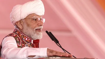 From a roadshow to a rally of farmers, the chants of "Modi kahin nahi jayega" Modi will not go