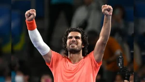 Defending champion Carlos Alcaraz advanced to the final of the Japan Open on Monday