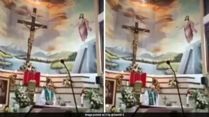 On Livestream, Crucifix Crashes Down During Mass In Ecuador, Priest Dies