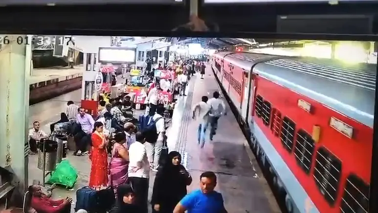 However, in this particular case, the runners - a Rapido driver, a labourer and a minor - are