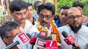 Supreme Court adjourns hearing on Bengal govt plea against interim bail to Congress' Nandigram