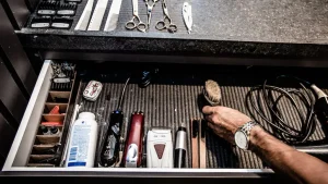Harsh Gupta Madhusudan, a Mumbai-based professional, shared that his barber from Uttar Pradesh