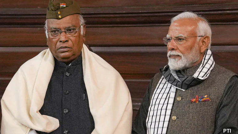 Kharge replied, "Modi ka baap bhi jayega" (Even Modi's father will go)